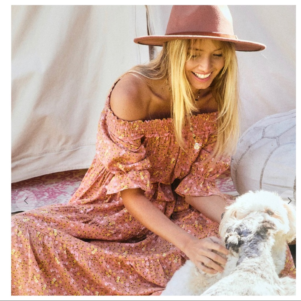 27. Boho Chic off the shoulder floral print midi dress - Picture 2 of 4